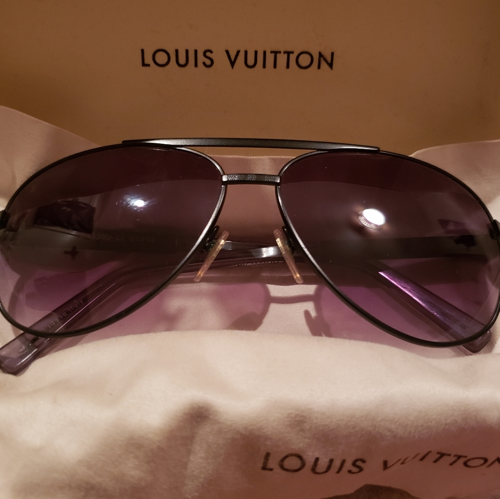 Louis Vuitton Attitude Aviators